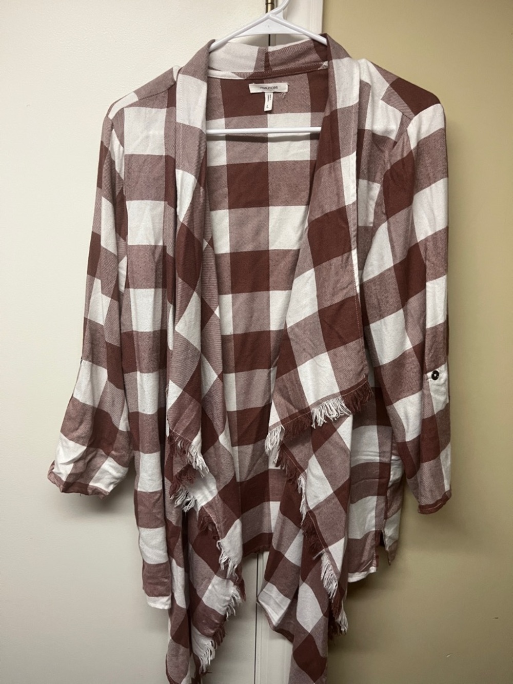 Maurices mauve & White Buffalo Check Fringe Cardigan washed but not worn - Picture 3 of 3